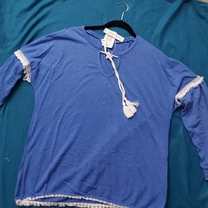 Woman's XL blouse/tunic